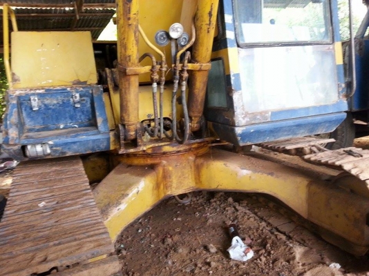 ขายKOMATSU PC120-3 เครื่องดี ช่วงล่างดดี บูมอาร์มดี เอวแน่น ไม่โหลด ระบบไฮดรอริกดี สภาพพร้อมใช้งาน สนใจโทร 090-8588220คุณนะ ID:narong498 หรือ www.truck.in.th/498 หรือfb:ณรงค์ ซื้อขายรถมือสอง(เว็บไซต์ส่วนตัว)
