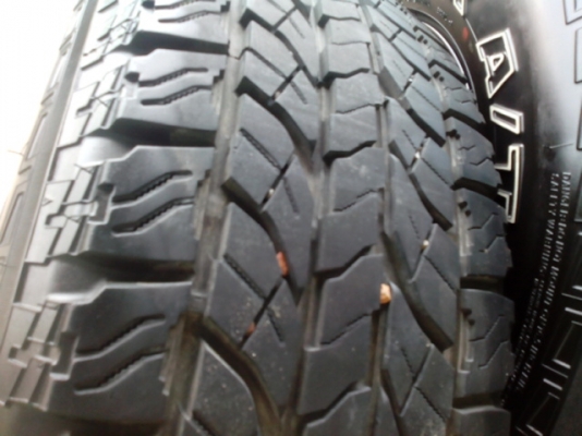 ขายยางขนาด 265/70/16  พร้อมล้อte37x  สภาพนางฟ้าครับ