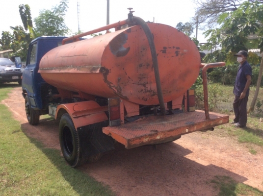 TOYOTA 6ล้อ เครื่อง 85แรง รถน้ำ(ช่วงสั้น)เกียร์สาย พร้อมปั๊มดูด ครัทซีสวยจัด เครื่องดี ขับดี ถังดี เล่มทะเบียนพร้อม ขาย135,000 บาท