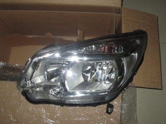 ขายไฟหน้า เชฟโคโลราโด ปี 14 ข้างละ 2000 สภาพ 100\%