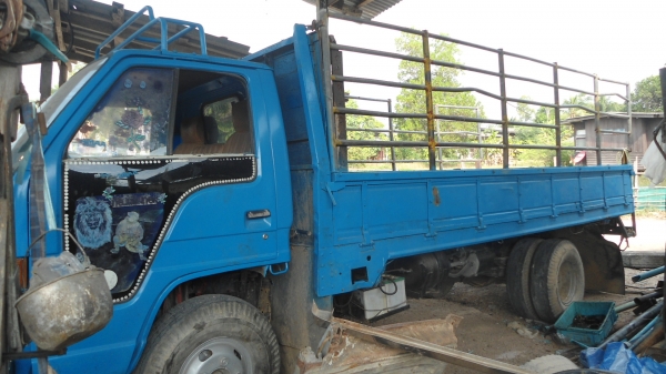 ขายอีซูซุ nkr 110 เครื่อง4be1 ขายอีซูซุ nkr 110 เครื่อง4be1