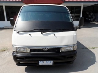 NISSAN URVAN 2.7 MT ปี 2000 รถตู้ขายถูก T.086-527-9533