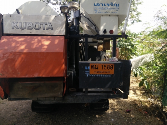 ด่วน!!!ขายรถเกี่ยวข้าวคูโบต้าDc60plus ปี54 ตัวสุดท้าย..พร้อมพ่วงลากราคา 329000 บาท