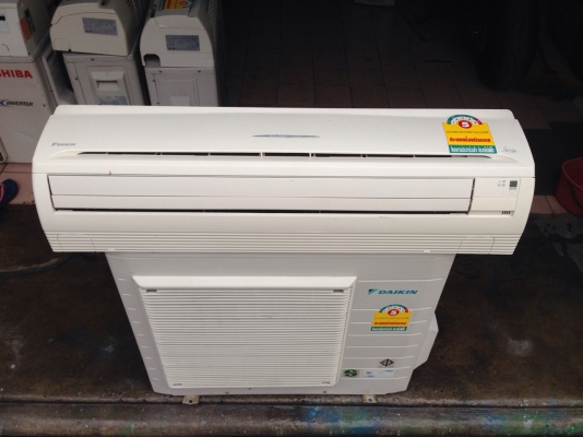 **** ขายแอร์ DAIKIN 18000 BTU สภาพสวย ****