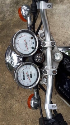 ขาย YAMAHA  SR 400 พร้อมใบอิมวอย ราคา 68000 บาท รถสภาเดิมๆ