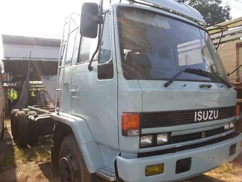 isuzu 10 ล้อ หัวคัซซี 1 เพลา เคริื่อง 175 FVZ isuzu 10 ล้อ หัวคัซซี 1 เพลา เคริื่อง 175 FVZ