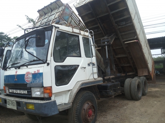 มิตซูบิชิ 10 ล้อ ดั้ม 2 เพลา เครื่อง 220 เทอร์โบ รถพร้อมใช้งาน