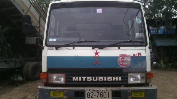 มิตซูบิชิ 10 ล้อ ดั้ม 2 เพลา เครื่อง 220 เทอร์โบ รถพร้อมใช้งาน