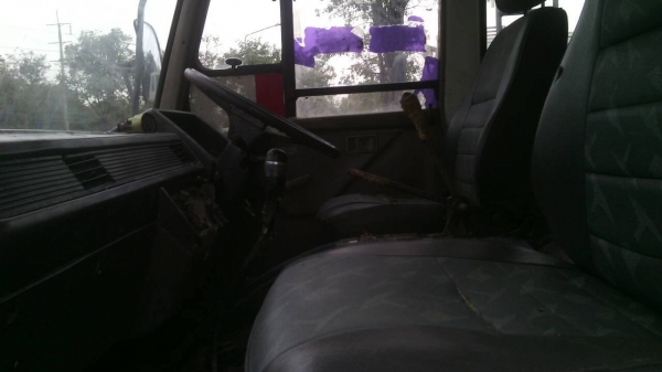 มิตซูบิชิ 10 ล้อ ดั้ม 2 เพลา เครื่อง 220 เทอร์โบ รถพร้อมใช้งาน