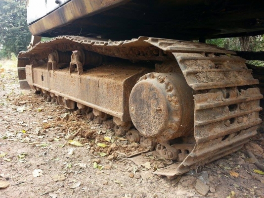 ขายแบคโคCAT E200B เครื่องMITSUBISHI TURBO เครื่องดี ปั้มเดิม เอวแน่น ช่วงล่างดี ไม่โหลด บูมอาร์มดี พร้อมใช้งาน  สนใจโทร090-8588220คุณนะ ID:narong498 หรือ www.truck.in.th/498 หรือfb:ณรงค์ ซื้อขายรถมือสอง (เว็บไซต์ส่วนตัว)