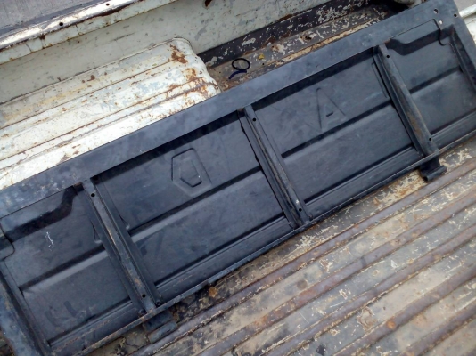 ฝาท้ายกะบะ datsun 521,620,720 mazda1000 proceed ฝาท้ายกะบะ datsun 521,620,720 mazda1000 proceed