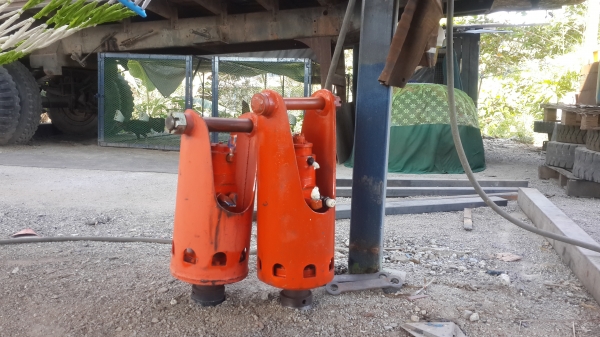 ขายมอเตอร์พร้อมดอกเจาะดินยืดยาว5.5