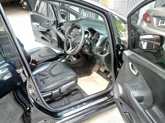 ขาย honda jazz ขาย honda jazz