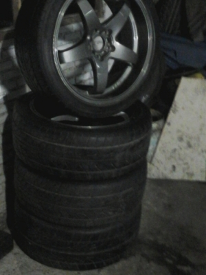 มีแม็กขอบ18x8.5 รู114 4 วงพรัอมยางหน้าหลังขาย มีแม็กขอบ18x8.5 รู114 4 วงพรัอมยางหน้าหลังขาย