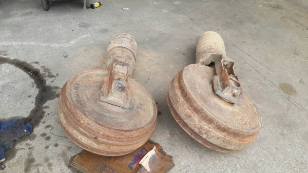 อาหลั่ยรถแบคโฮ SK200MACK 5 SUPPER สภาพดี 7รายการขายเหมา