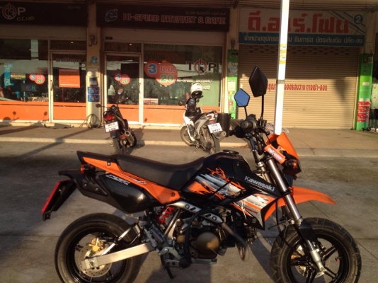 ขาย คาวาซากิ Ksr สีส้ม ปี 55 สภาพ สวย เดิม ๆ ราคา เบา ๆ ขาย คาวาซากิ Ksr สีส้ม ปี 55 สภาพ สวย เดิม ๆ ราคา เบา ๆ