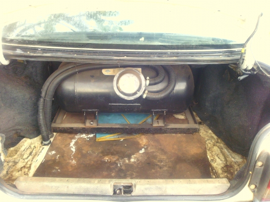 ขายโตโยต้าโคโลน่าเครื่องหัวฉีดเกียรออโต้ ติดแก็ช สีสวย  แอร์เย็น ภาษีไม่ขาด 37000 บาท