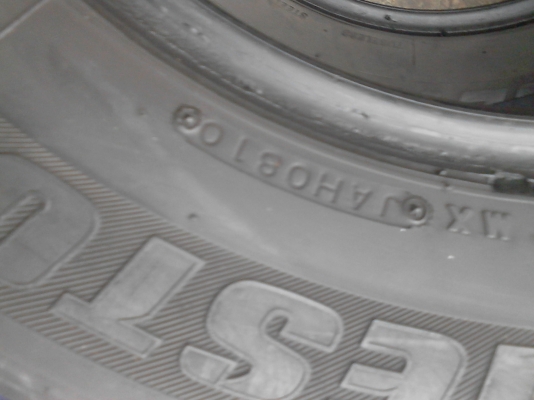 215/65R15 BRIDGESTONE LEO 627 มี 2 เส้น โทร.081-427-3941 215/65R15 BRIDGESTONE LEO 627 มี 2 เส้น โทร.081-427-3941