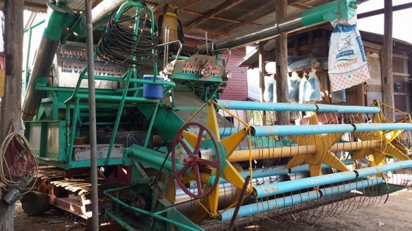 ขายรถเกี่ยวข้าว อู่ไทยเจริญการช่าง เครื่องมิตซูบิชิ 6D17 220เทอร์โบ สภาพพร้อมใช้งาน ใช้งานน้อย อุ้มแสตนเลส พร้อมลงลุยงาน ขายรถเกี่ยวข้าว อู่ไทยเจริญการช่าง เครื่องมิตซูบิชิ 6D17 220เทอร์โบ สภาพพร้อมใช้งาน ใช้งานน้อย อุ้มแสตนเลส พร้อมลงลุยงาน