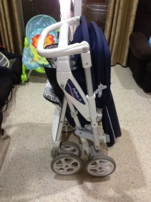 รถเข็นเด็ก COMBI คันใหญ่เเข็งเเรงมากมือสองญี่ปุ่นสภาพสวยพร้อมใช้งาน