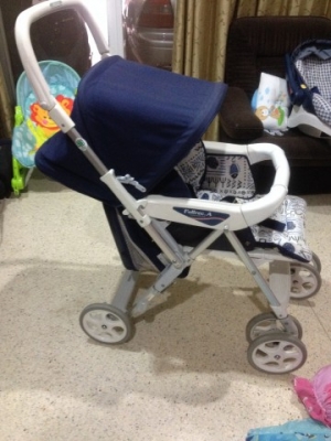 รถเข็นเด็ก COMBI คันใหญ่เเข็งเเรงมากมือสองญี่ปุ่นสภาพสวยพร้อมใช้งาน