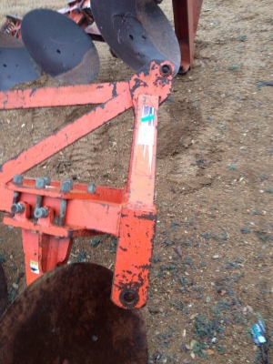 ขายผาน3ตราช้างสำหลับใส่กับรถ50แรงขึ้นไปสภาพเดิมๆคับมีหลายพวงคับ