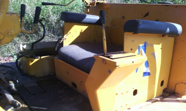 ขายรถแแทรคเตอร์ CAT D6Cมี2คัน D5D  D7Fรถสวยพร้อมใช้เหมารวมราคาถูก