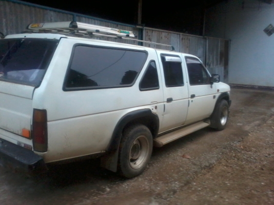 ขาย nissan big-m van 5 dr ขาย nissan big-m van 5 dr