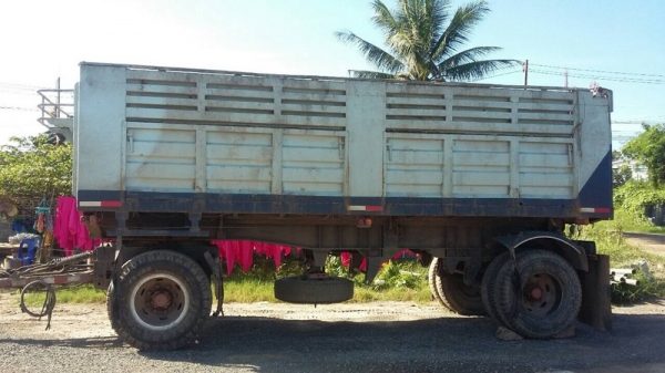 ขายหางพ่วง RCK  2 เพลา.  สนใจติดต่อ 081 - 6079515