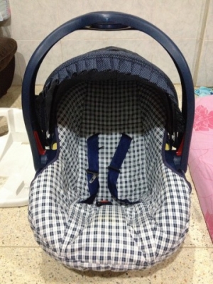 กระเช้าเด็ก COSCO ของ USAเเปลงเป็นเปลโยกได้มีหลังคามือสองญี่ปุ่นสภาพดี