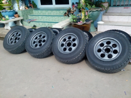 ขายล้อพร้อมยางขอบ17 สภาพสวยๆ