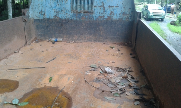 ขาย 6 ล้อ ดั้ม 3 คิว สภาพสวยไม่มีเล่ม ขาย 6 ล้อ ดั้ม 3 คิว สภาพสวยไม่มีเล่ม