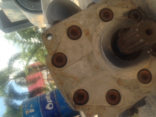 ขายปั้มไฮโดลิกครับ ขายปั้มไฮโดลิกครับ