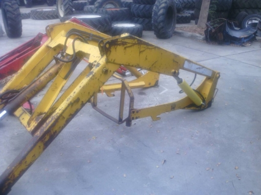 ขายแล้วขอบคุณเฮียต๋อง พิษณุโลกมากครับ ชุดตักหน้ารถไถฟอร์ด 5000-6610ตรงรุ่น  โครงสวยครบ ขายตามสภาพเลยชุดนี้พร้อมคอนโทล พึ่งออกตู้มาสดๆร้อนๆครับp