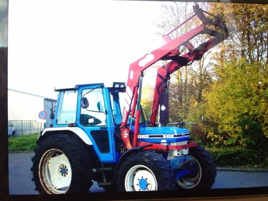 ขายแล้ว ขอบคุณพี่อุดร จ.ศรีสะเกษมากครับ ชุดตักหน้ารถไถฟอร์ด 6610ตรงรุ่น ยี่ห้อMAILLEUX  MX480