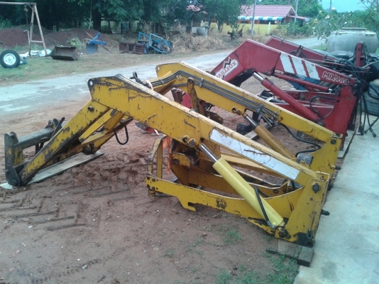 ขายแล้ว ขอบคุณพี่อุดร จ.ศรีสะเกษมากครับ ชุดตักหน้ารถไถฟอร์ด 6610ตรงรุ่น ยี่ห้อMAILLEUX  MX480