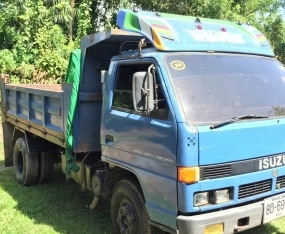 **ซื้อขายแลัวนะครับ***หกล้อ อีซูซุ  NPR115ดั้ม ปี36เกียร์สั้น แอร์เย็นๆ สภาพดีพร้อมใช้งาน ทะเบียนพร้อมโอน&hellip;ได้ทุกจังหวัด ครับ