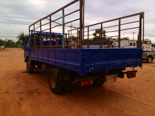 ขายด่วน  รถหกล้อ  โตโยต้า  ราคาพอดี