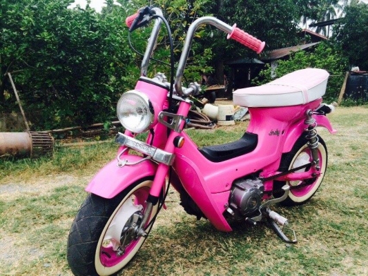 ขาย Honda chaly สภาพสวยๆ เนียนๆ เครื่อง yamaha สตาทมือติดใช้ได้ครับ รถสมบูรณ์มากครับ เอาไปขี่หล่อเลยครับ ราคา 17500 บาทครับ สนใจติดต่อ 0826336557 โป้งครับ รับแลกรับเทรินครับ ราคาต่อรองได้ครับ.