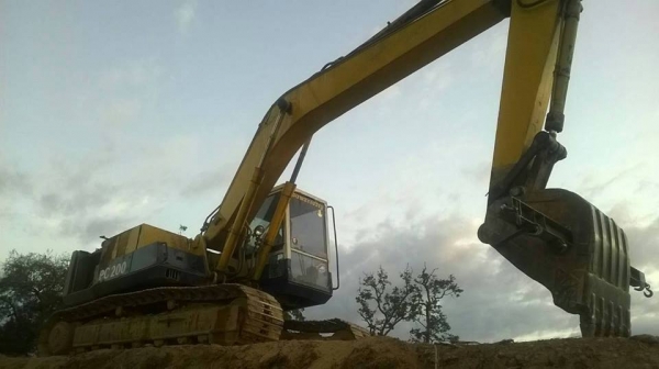 ***ขายแล้วครับขอบคุณ Truck2hand ขายแบคโฮ200 ราคาเบาๆ KOMATSU PC200-3 เครื่องเดิม ปั้มเดิม เครื่องแน่น ปั้มดี แรง ทำงานดี เร็วดี ไม่โหลด บูมอาร์มสวยไม่ปะไม่ดาม บุ้งกี๋หนา เอวดี แน่นดี ไม่แตกไม่ร้าว ช่วงล่าง70-80\% โซ่ดีหนา แทร็กดีครบ เฟรมหนาไม่ผุ โรลเลอร์ดี ***ขายแล้วครับขอบคุณ Truck2hand ขายแบคโฮ200 ราคาเบาๆ KOMATSU PC200-3 เครื่องเดิม ปั้มเดิม เครื่องแน่น ปั้มดี แรง ทำงานดี เร็วดี ไม่โหลด บูมอาร์มสวยไม่ปะไม่ดาม บุ้งกี๋หนา เอวดี แน่นดี ไม่แตกไม่ร้าว ช่วงล่าง70-80\% โซ่ดีหนา แทร็กดีครบ เฟรมหนาไม่ผุ โรลเลอร์ดี