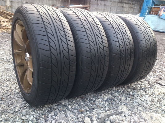 ขายแม็ก ขอบ15 4รู100 หน้า7นิ้ว ออฟ38 หลัง8.25 ออฟ30 พร้อมยางDUNLOP. 195/55R15 ปี12 สวยๆจำนวน1 ชุด