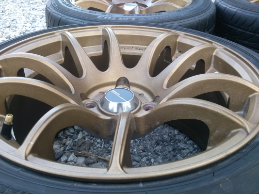 ขายแม็ก ขอบ15 4รู100 หน้า7นิ้ว ออฟ38 หลัง8.25 ออฟ30 พร้อมยางDUNLOP. 195/55R15 ปี12 สวยๆจำนวน1 ชุด