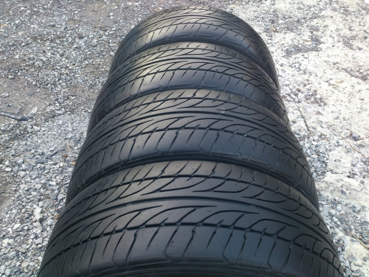 ขายแม็ก ขอบ15 4รู100 หน้า7นิ้ว ออฟ38 หลัง8.25 ออฟ30 พร้อมยางDUNLOP. 195/55R15 ปี12 สวยๆจำนวน1 ชุด