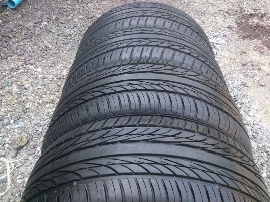 ขายแม็กขอบ18 5รู100,114.3 8นิ้ว พร้อมยาง225/45R18 ยางสัปดาห์ที่30ปี11  ยางสวยมากดอกเต็มใช้งานน้อยไม่แตกลายไม่ร้าวสวยๆ  จำนวน 1  ชุด