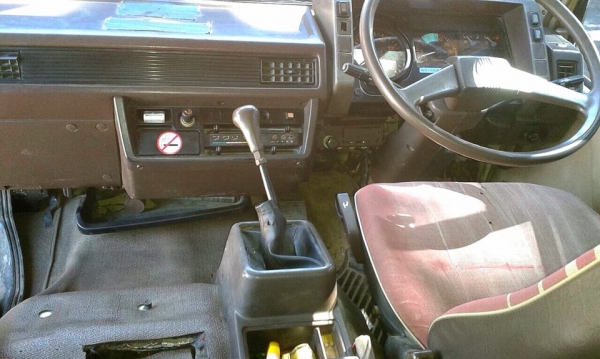 ***ขายแล้วครับขอบคุณ Truck2hand ขาย เทเลอร์ ขึ้น200 MITSU FUSO 10ล้อ1เพลา ท้ายลาดขึ้นแบคโฮ200 MITSUBISHI FUSO FN215K 6D14-160HP เครื่องเดิม เกียร์เดิม 160แรง แน่นดีแรงดี เกียร์ดีไม่หลุด ช่วงล่างเดิม คัสซีสวย ไม่ปะ ไม่ดาม ไม่บวม หางสภาพสวยไม่ผุ พื้นดี เหล็