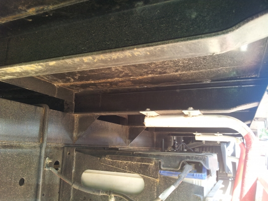 ขายครับขายกระบะสวยๆเดิมๆ5.5เมตรกำลังจะถอดลงครับ ขายครับขายกระบะสวยๆเดิมๆ5.5เมตรกำลังจะถอดลงครับ