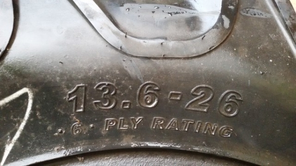 ยางหลัง 13.6-26 ของใหม่ครับ