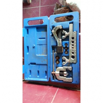 ชุดเครื่องมือช่างแอร์ 3 รายการ ชุดเครื่องมือช่างแอร์ 3 รายการ