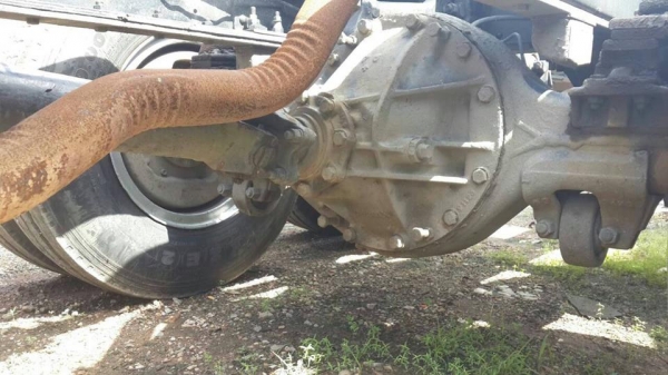 ขายรถสิบล้อเพลาเดียว  เครื่อง6BG เบครทิฟฟี่ พวงมาลัยพาวเวอร์  ทะเบียนพร้อมโอน รถอยู่ชุมพร