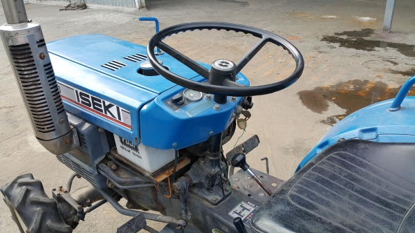 ขายรถไถ iseki 4WD มือสองญี่ปุ่น นำเข้าจากญี่ปุ่น สถาพสวย ขายรถไถ iseki 4WD มือสองญี่ปุ่น นำเข้าจากญี่ปุ่น สถาพสวย